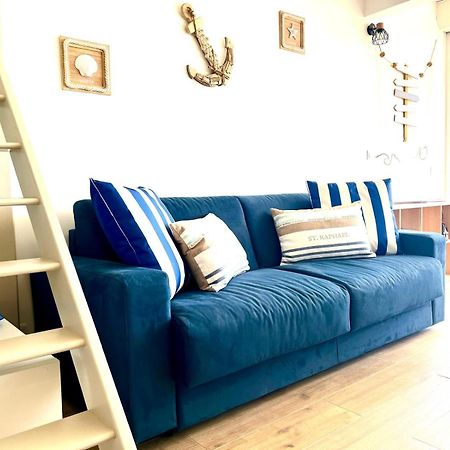 Fréjus Studio Eclat Marine 3 Etoiles - Vue Mer - Parking-Clim-Plage A 20 Metres - Capitalchic Services Saint-Aygulf מראה חיצוני תמונה